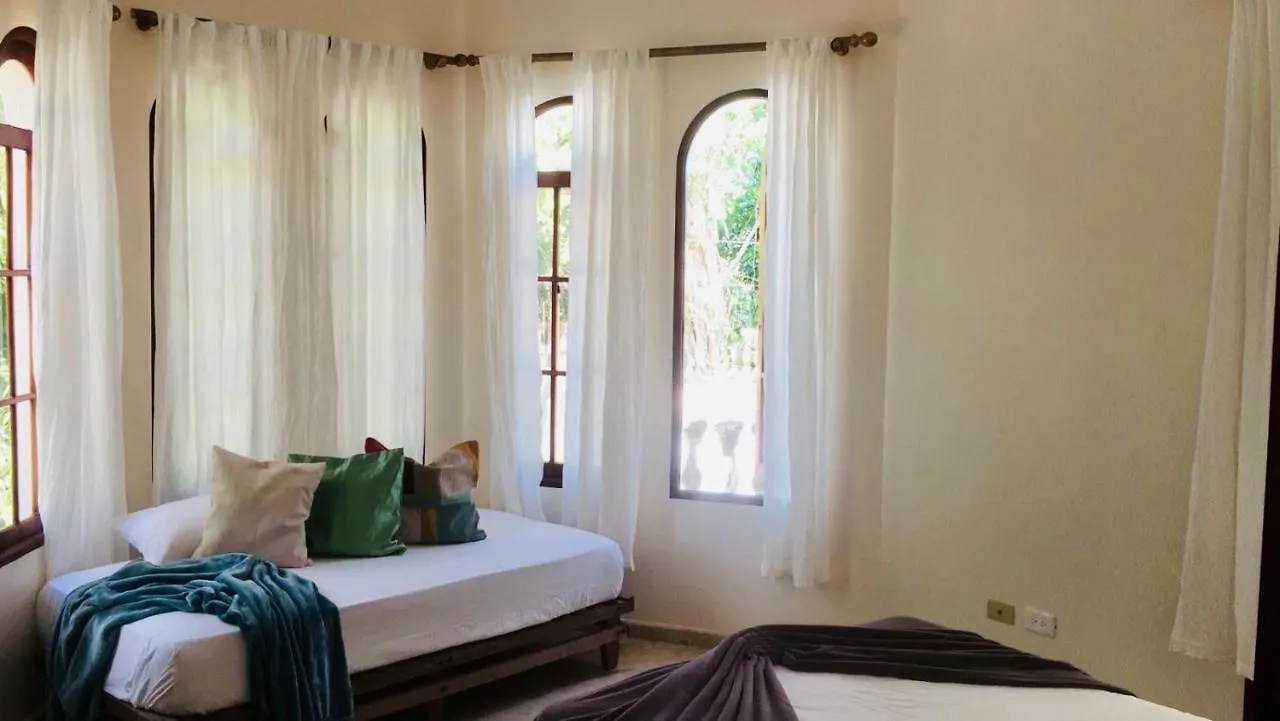 Kwatera prywatna El Castillo Tropical Cabrera Dominikana